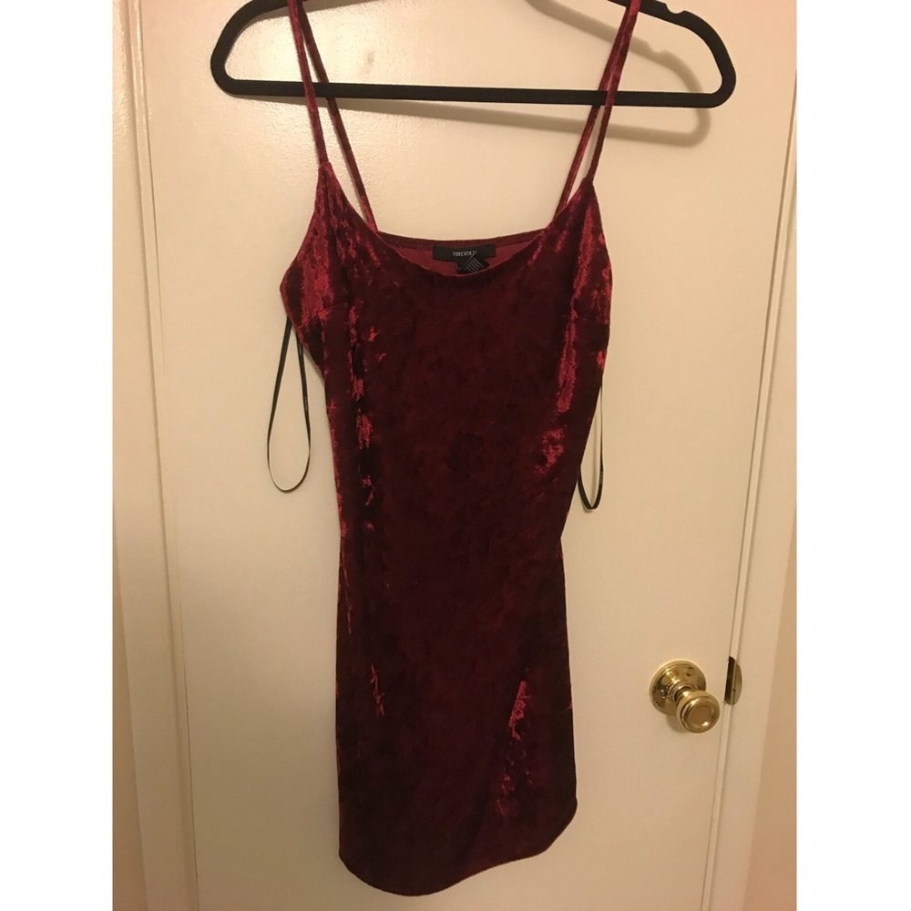 Forever 21 Velvet Dress